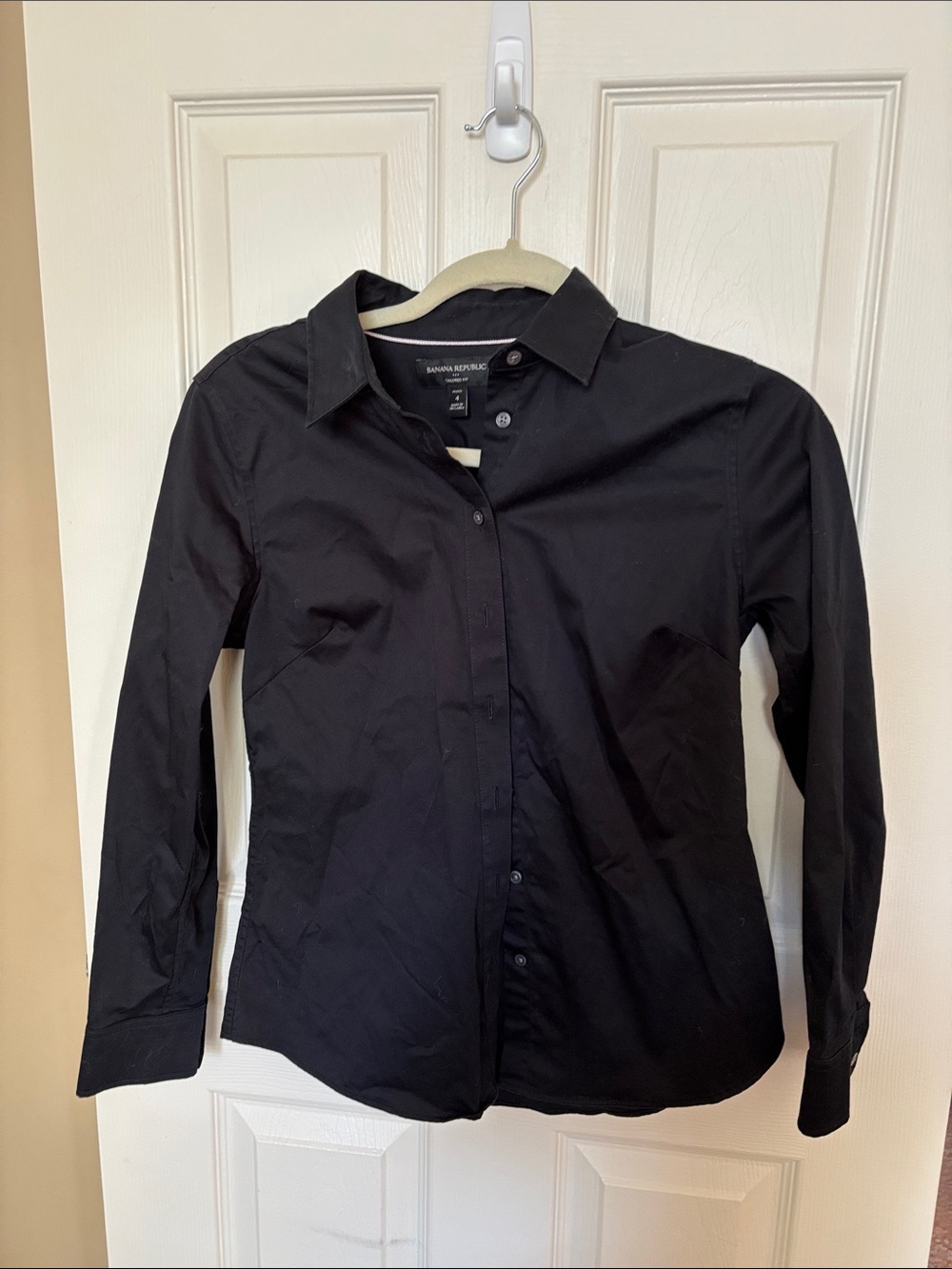 Banana Republic Black Women's Button-Down Shirt